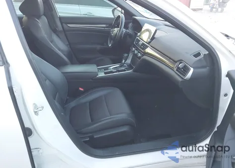 2018 Honda Accord Sport z USA, uszkodzony, nr VIN 1HGCV1F31JA012693